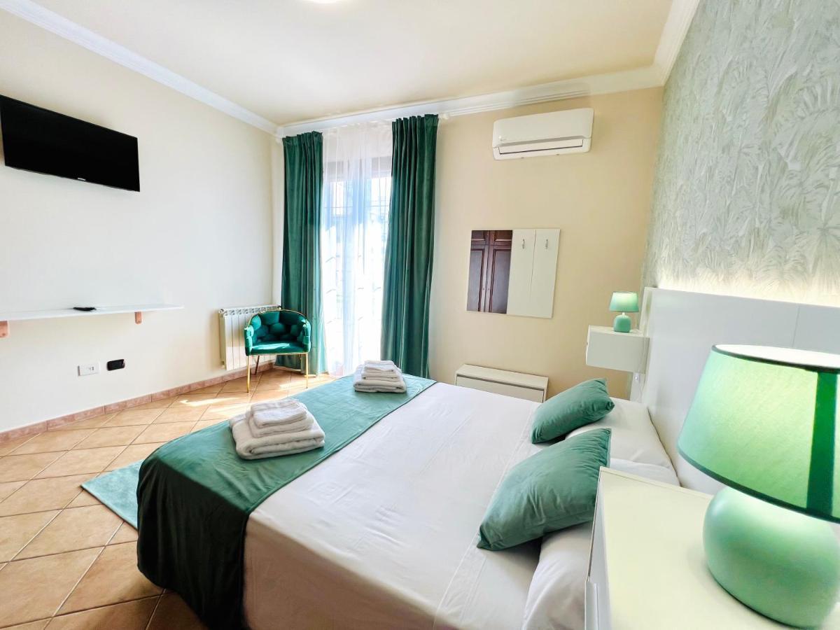 Casa Aieddu Hotel แตร์ราซีนี ภายนอก รูปภาพ