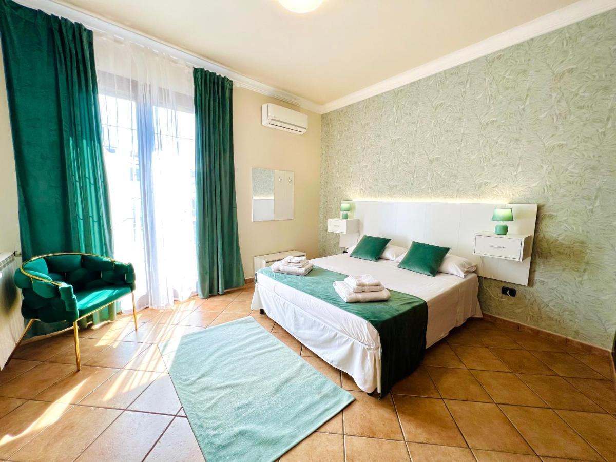 Casa Aieddu Hotel แตร์ราซีนี ภายนอก รูปภาพ